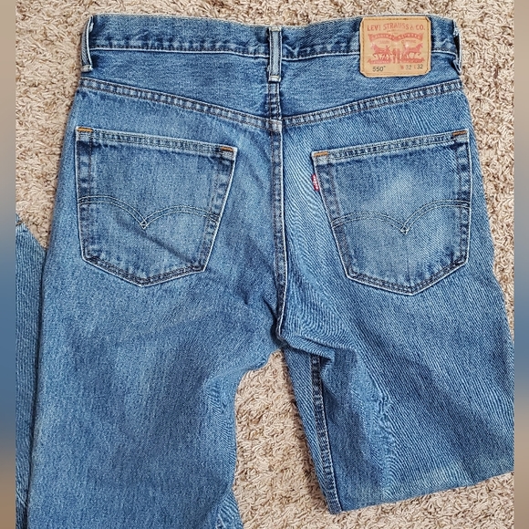 GUC Levi's 32x33, Red Tab, Straight Leg - Picture 6 of 10
